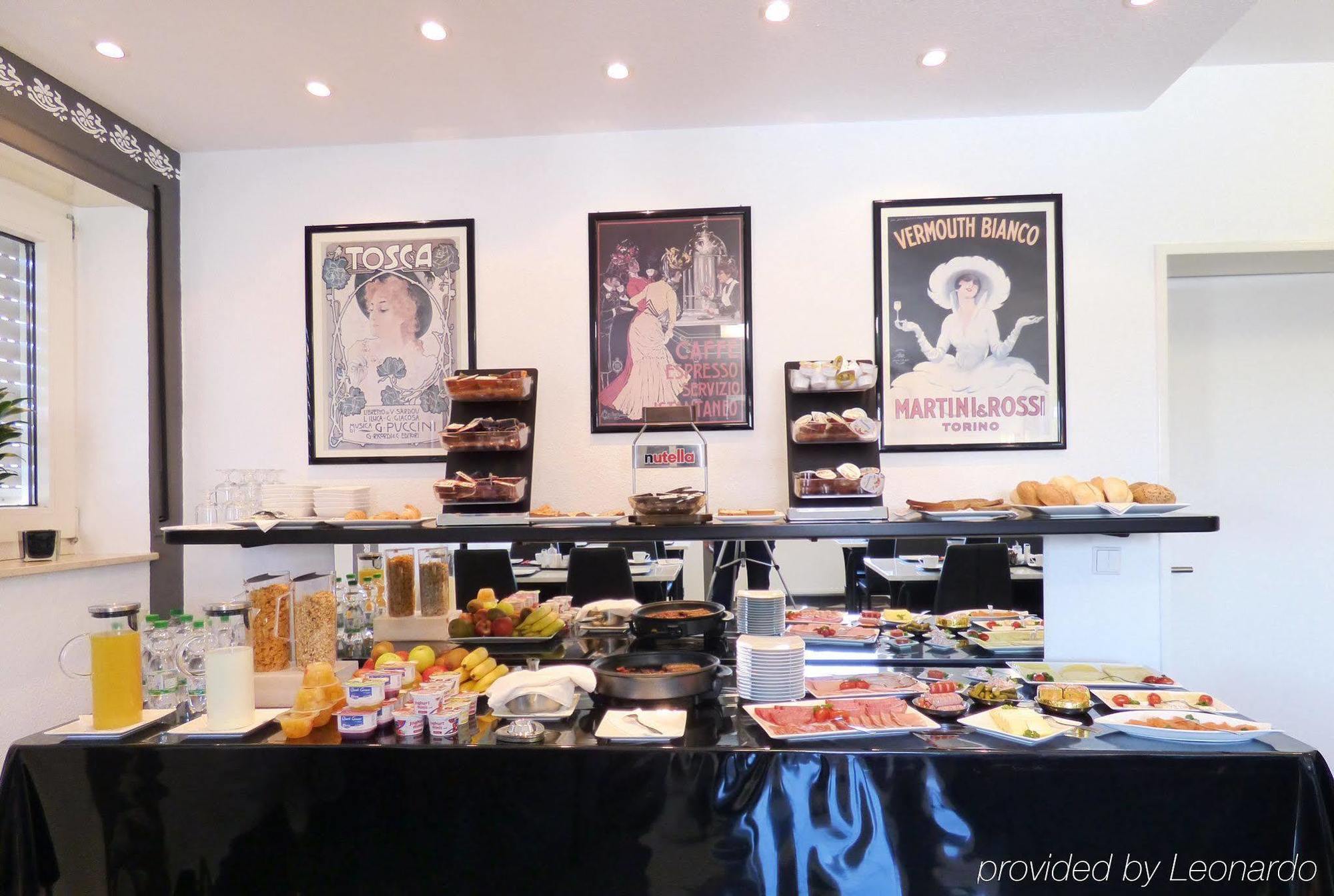 Hotel Alt Buettgen คาร์สท์ ภายนอก รูปภาพ