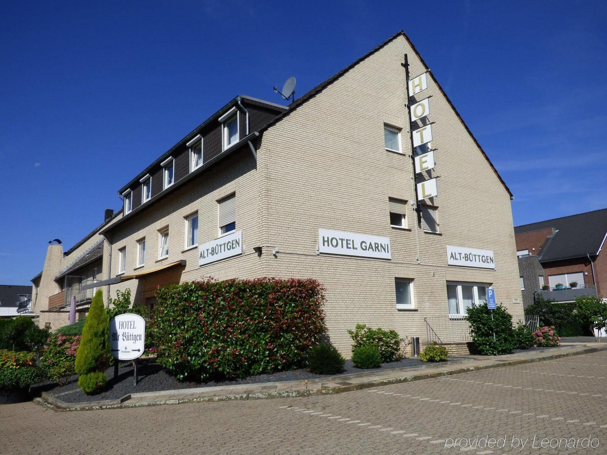 Hotel Alt Buettgen คาร์สท์ ภายนอก รูปภาพ